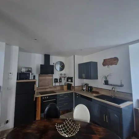 Appartement Quiet And Pleasant Duplex